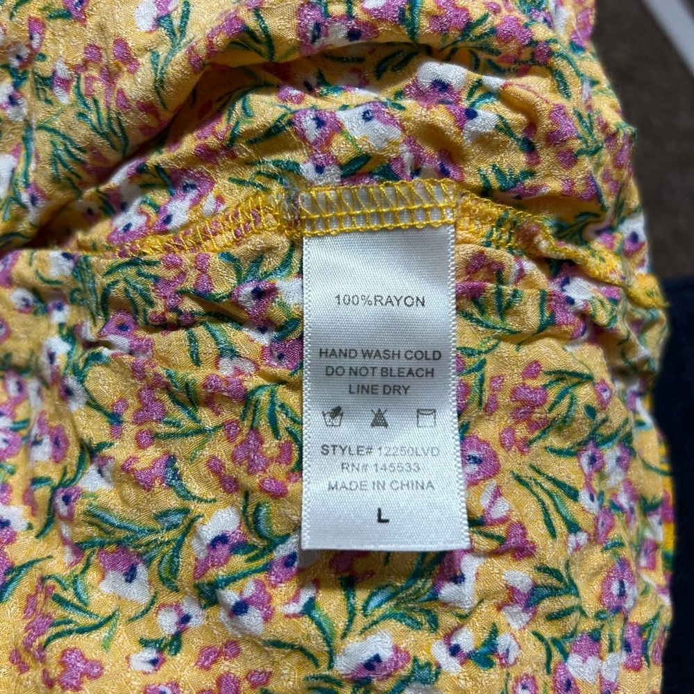 W5 Yellow Flutter Sleeve Ruffled Blouse - Picture 7 of 8